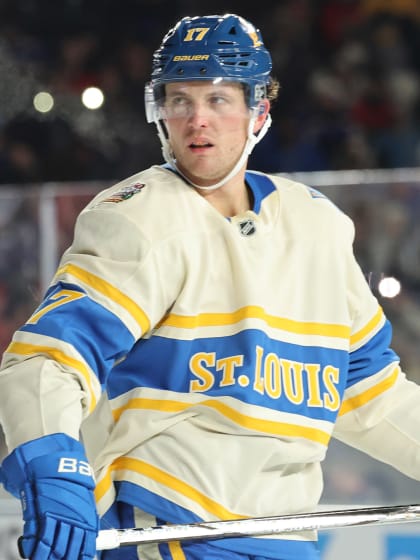 场上局势突 场上局势突